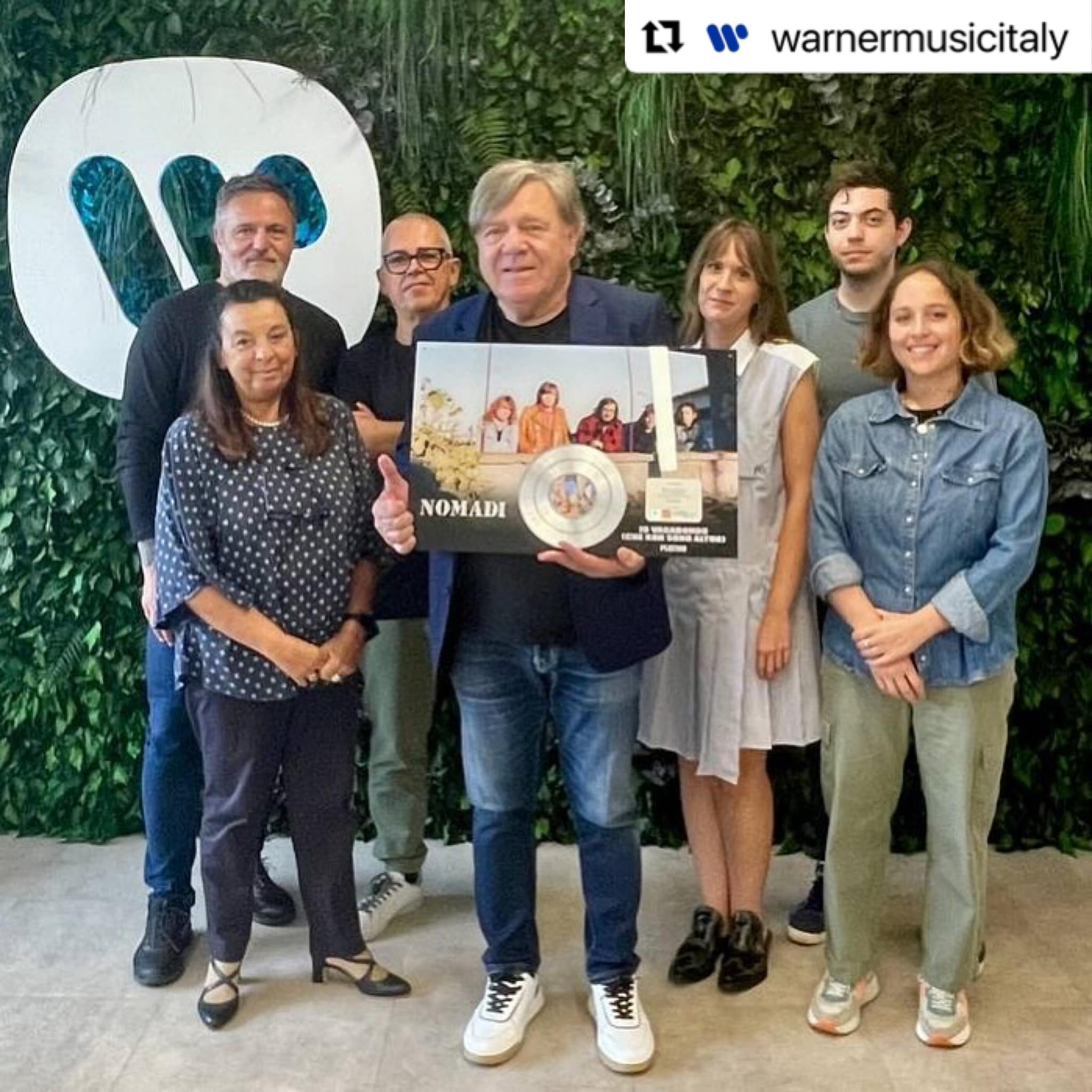Nomadi Official Site Sempre Nomadi